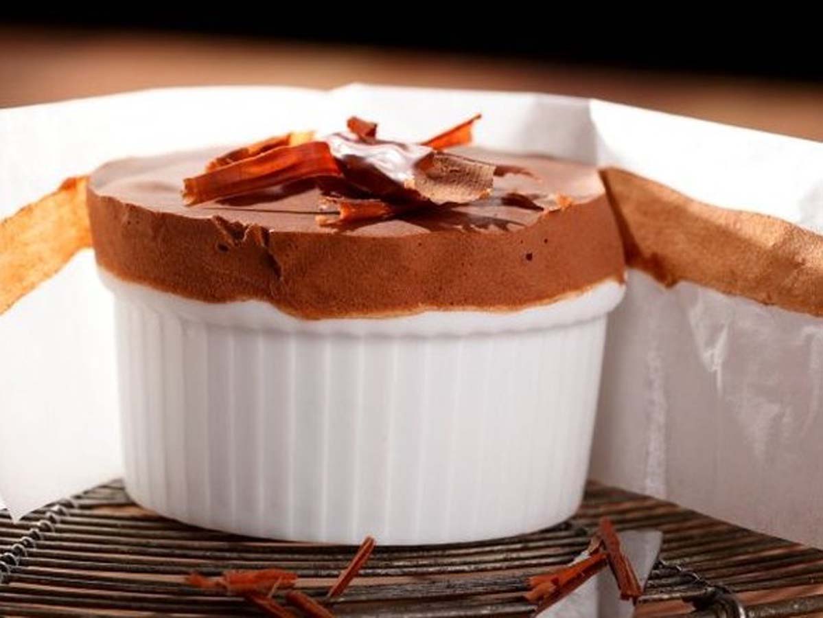 An elegant frozen souffle glace flavoured with South African Amarula cream liqueur.